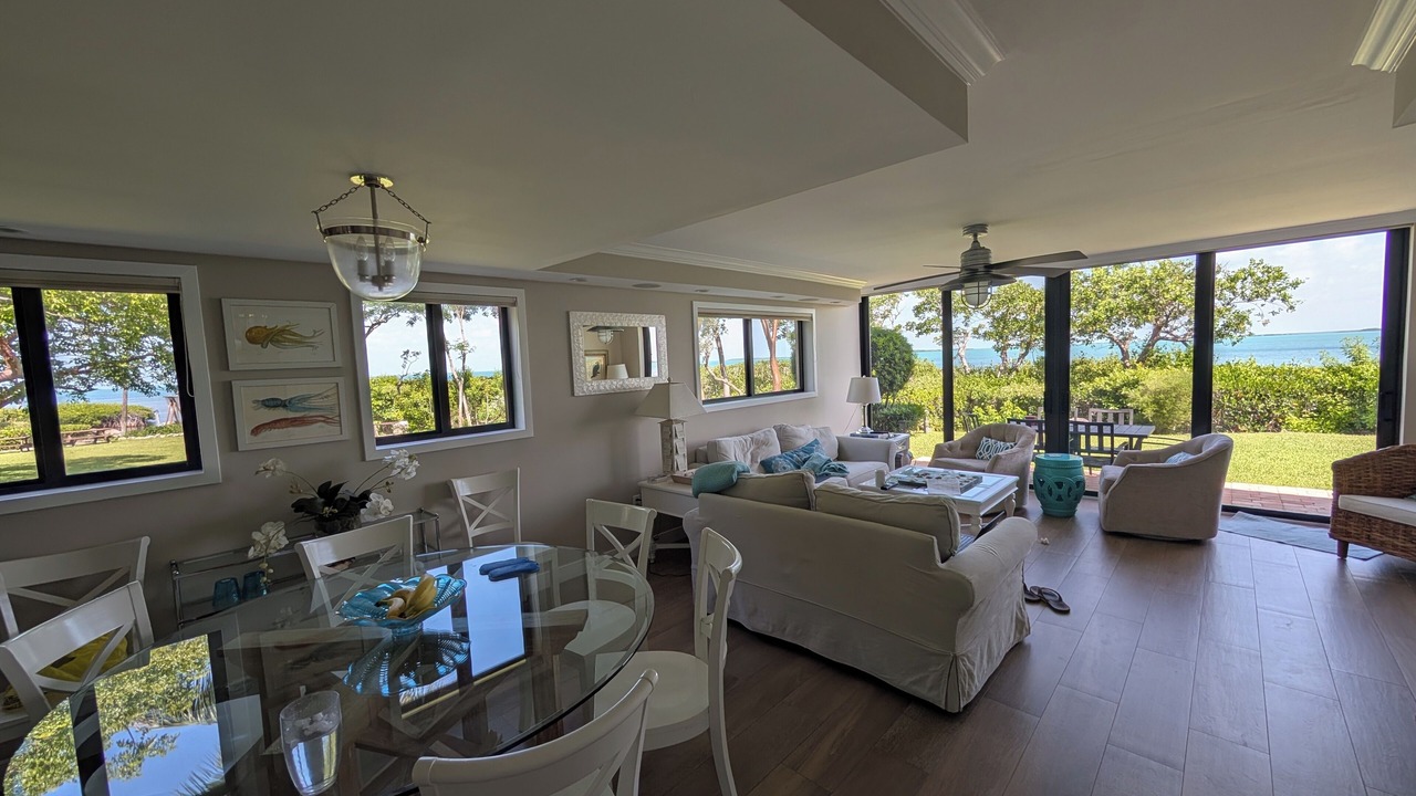 Photo of Livingroom in Key Largo
