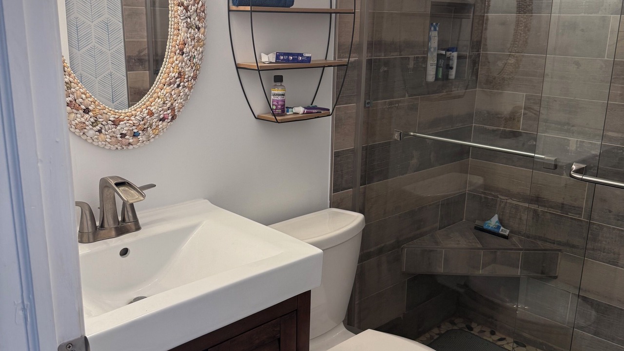 Photo of Bathroom in Hutchinson Island South