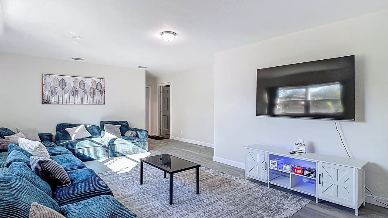 Photo of Livingroom in Carrollwood