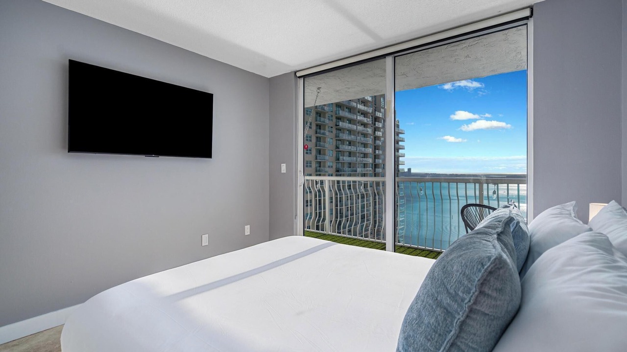 Photo of Bedroom in Brickell