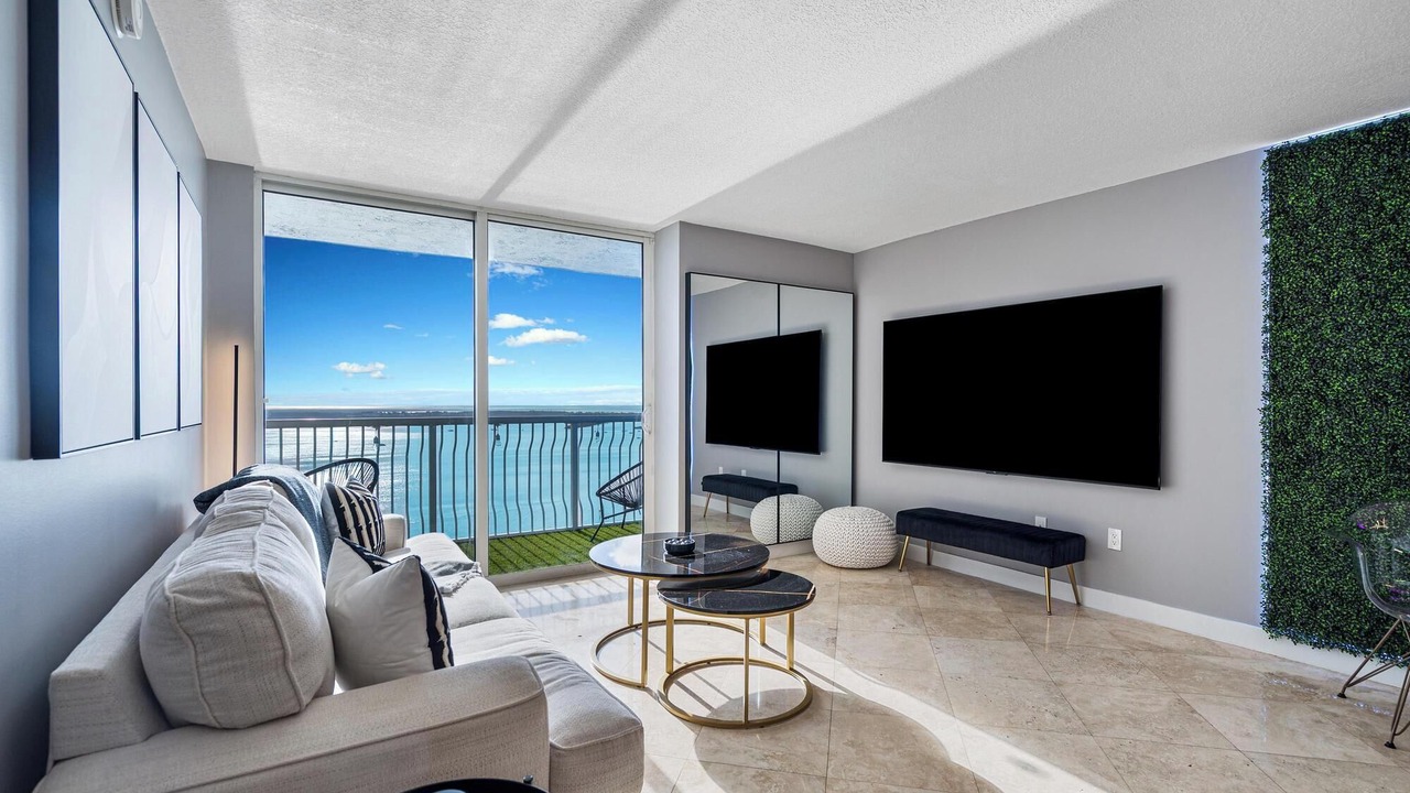 Photo of Livingroom in Brickell