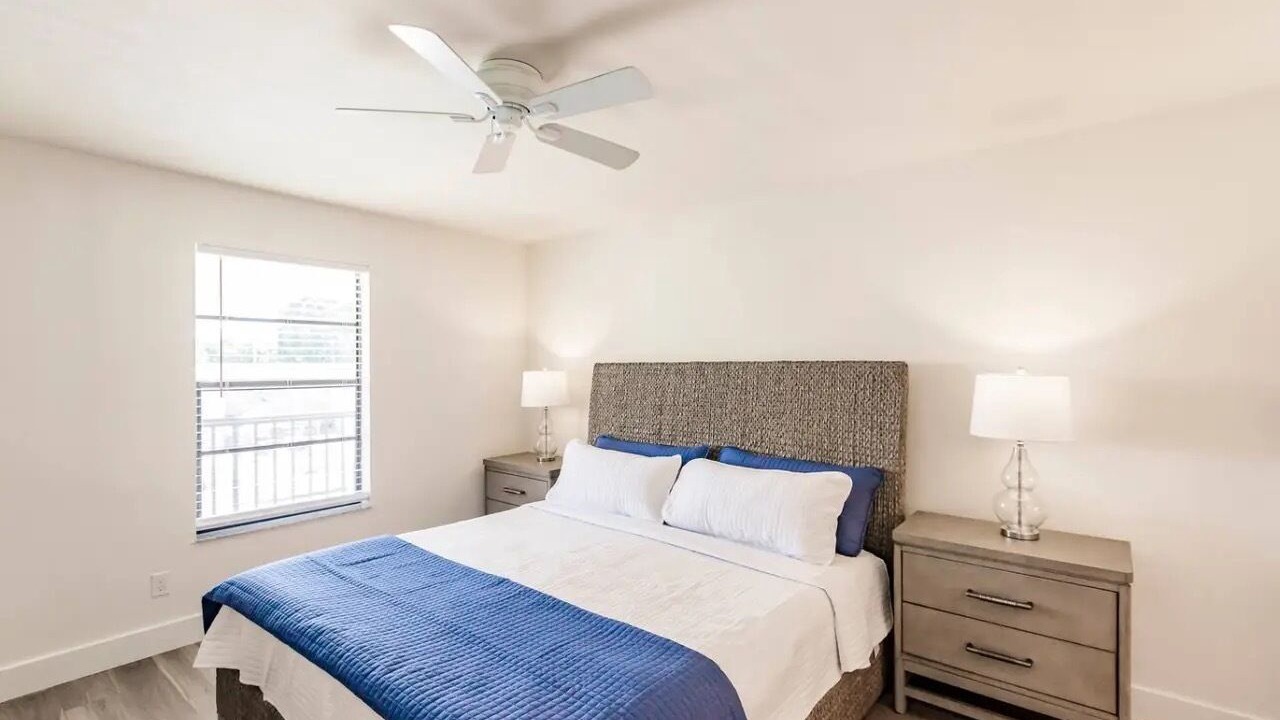 Photo of Bedroom in Park Shore