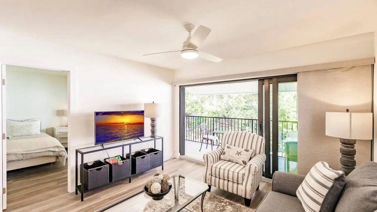 Photo of Livingroom in Park Shore