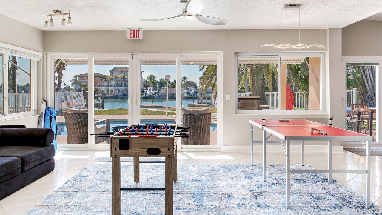 Photo of Bedroom in Redington Beach