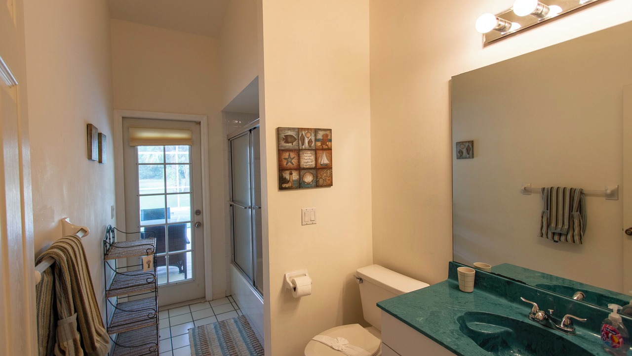 Photo of Bathroom in Lehigh Acres