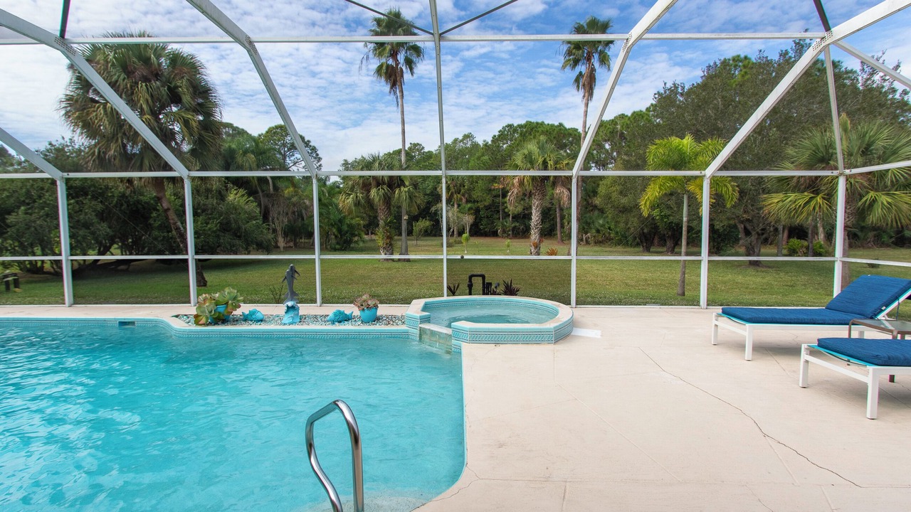Photo of Outdoor in Lehigh Acres