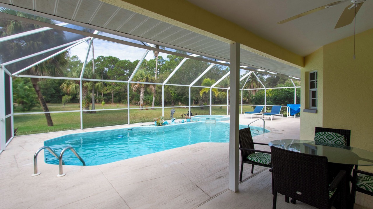 Photo of Outdoor in Lehigh Acres