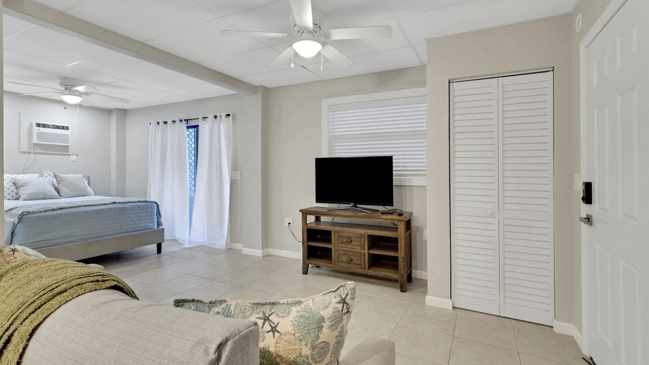Photo of Bedroom in North Naples