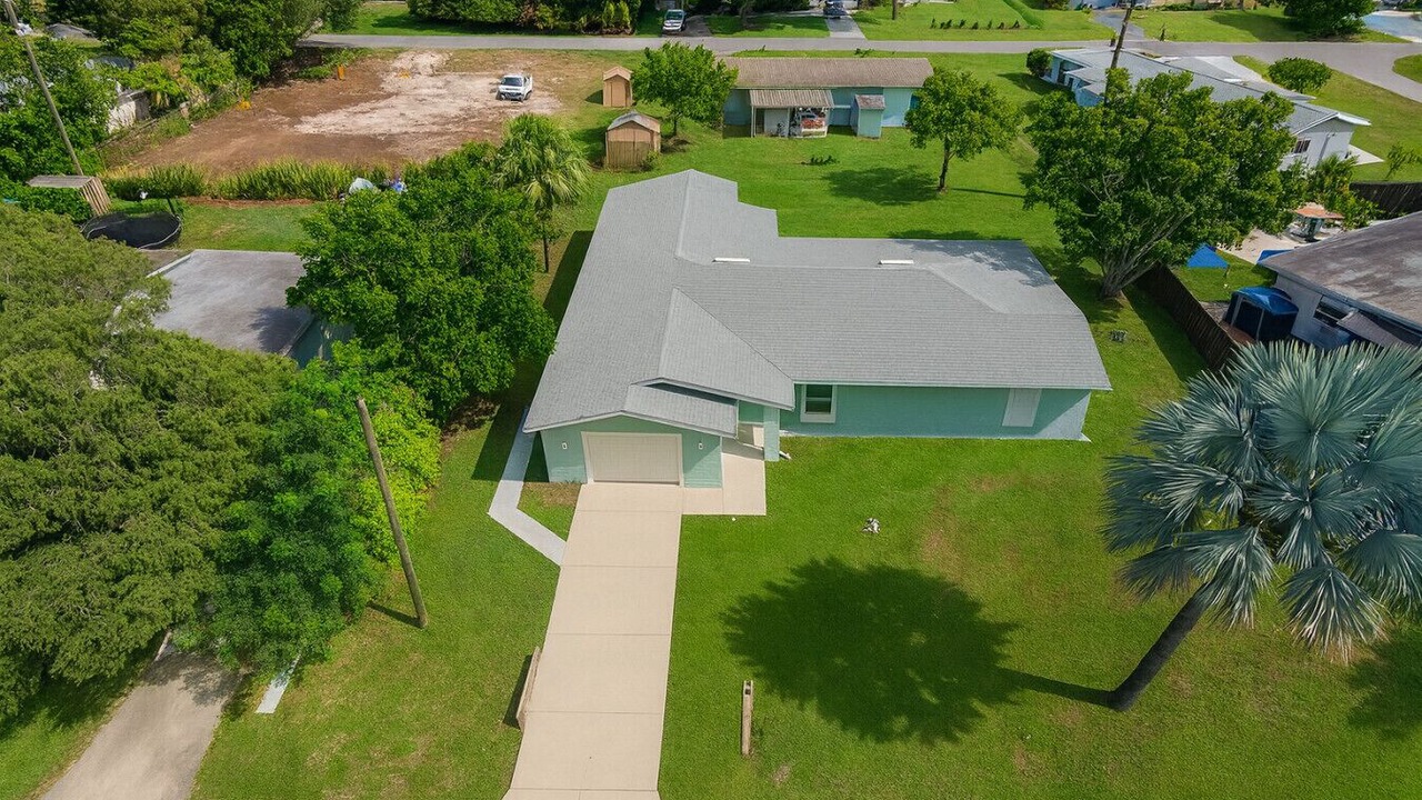 Photo of Outdoor in Lehigh Acres