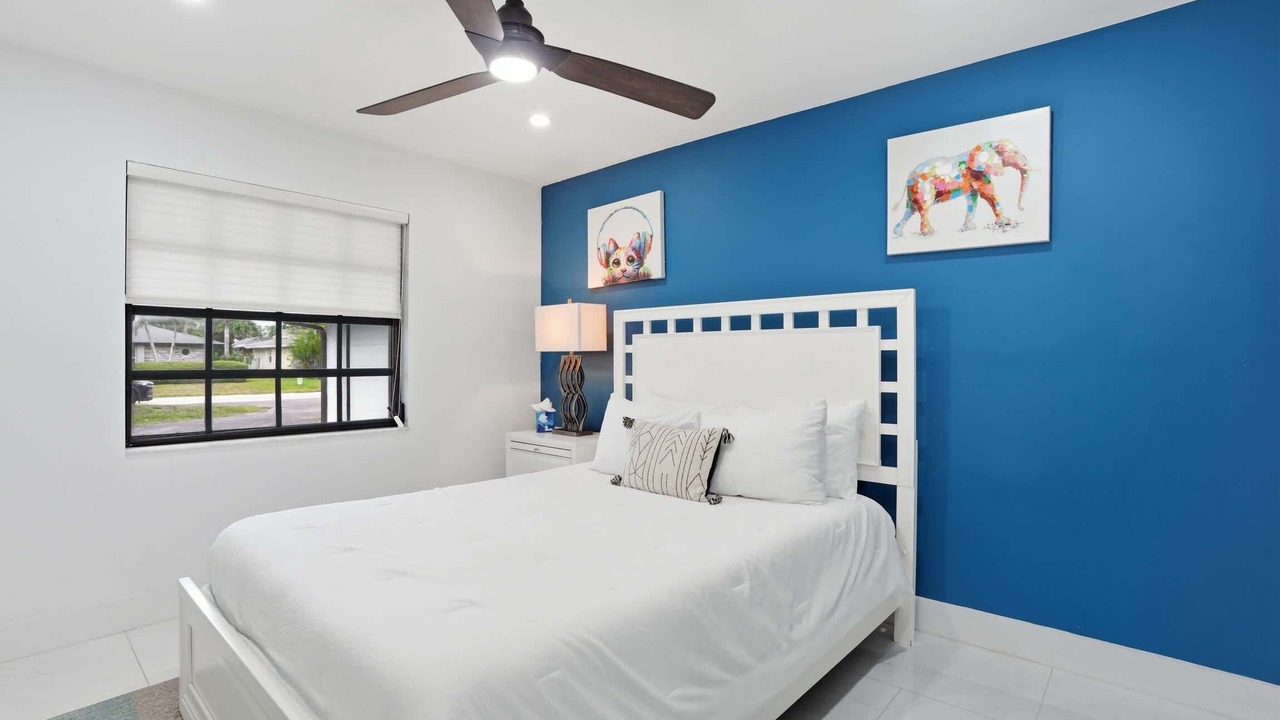 Photo of Bedroom in Willoughby Acres