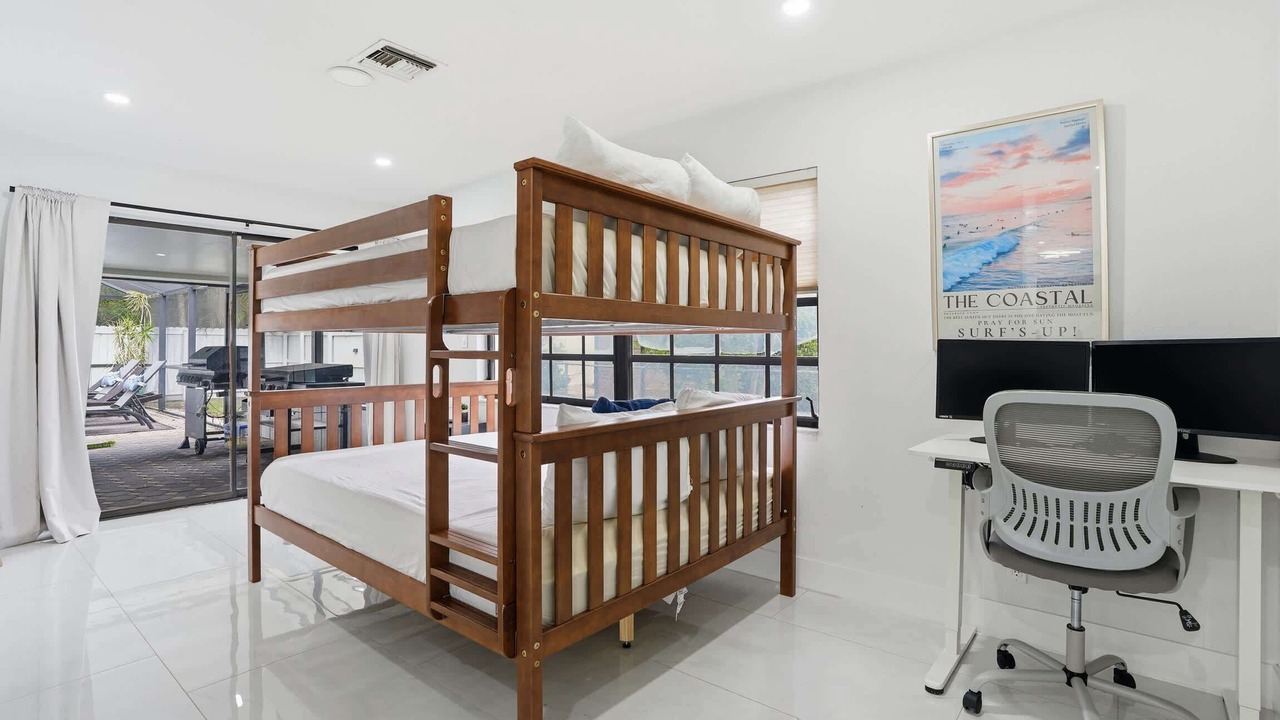 Photo of Bedroom in Willoughby Acres
