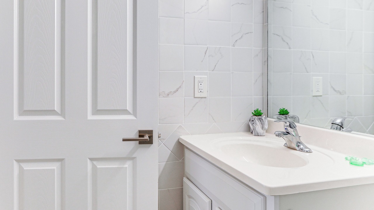 Photo of Bathroom in Plantation