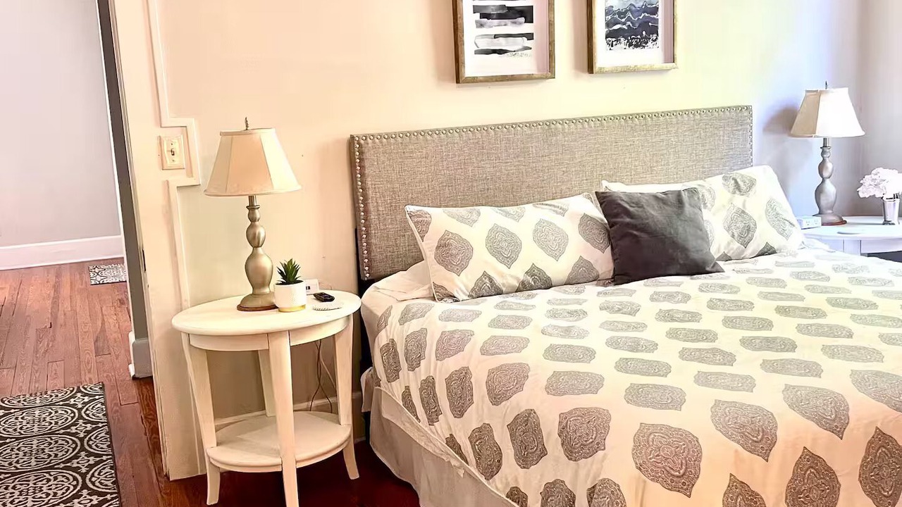 Photo of Bedroom in Hyde Park
