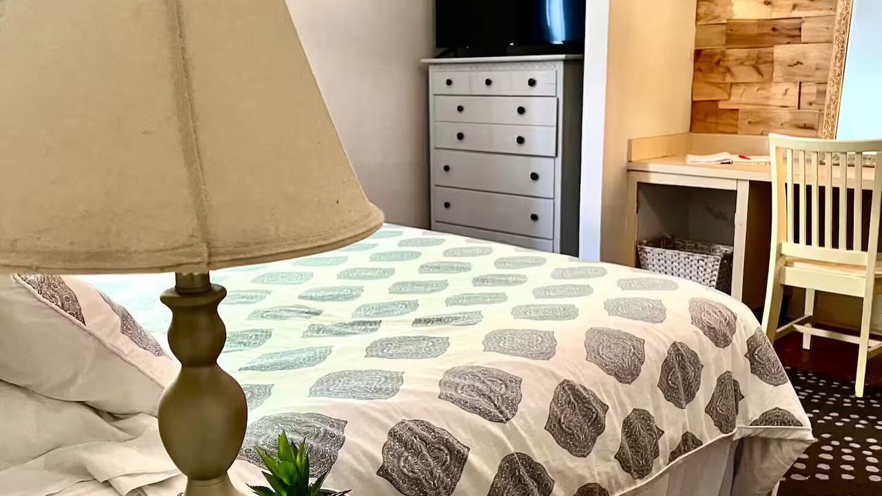 Photo of Bedroom in Hyde Park