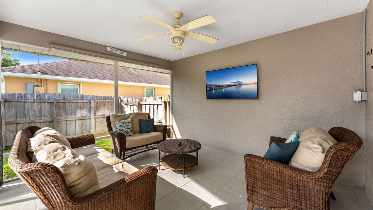 Photo of Outdoor in Sebastian Highlands