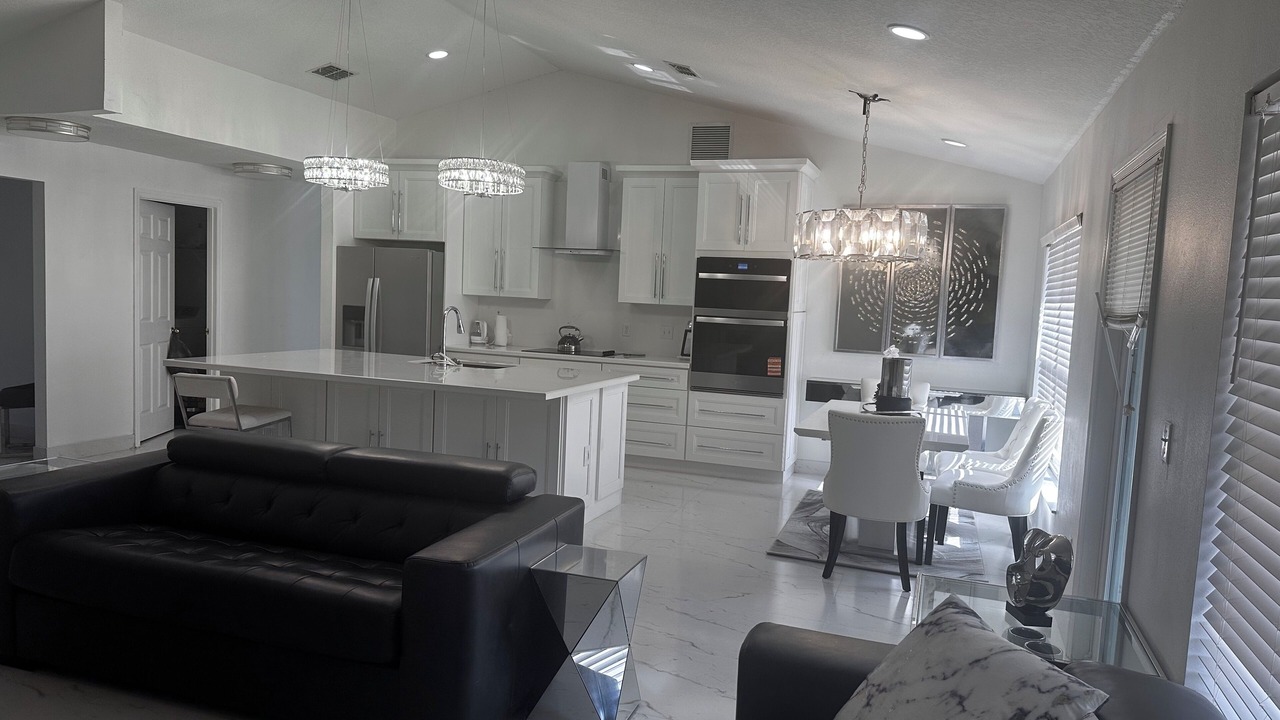 Photo of Livingroom in Port Saint Lucie