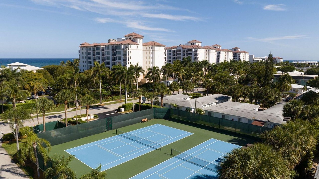 Photo of Others in Palm Beach Shores