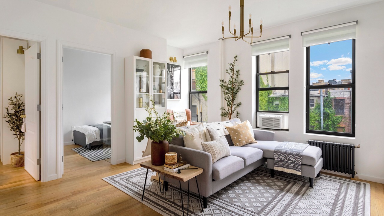 Photo of Livingroom in Harlem