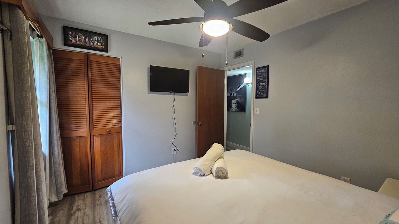 Photo of Bedroom in Interchange Square
