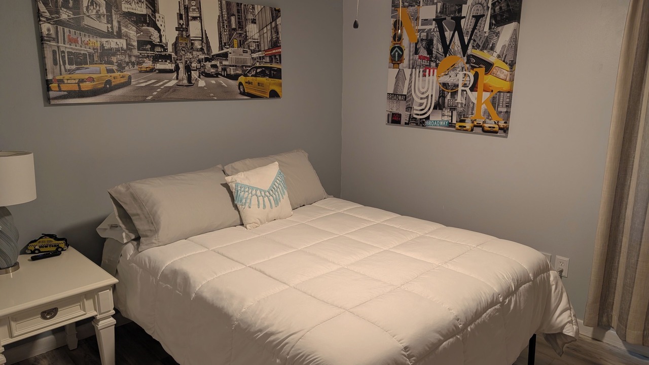 Photo of Bedroom in Interchange Square