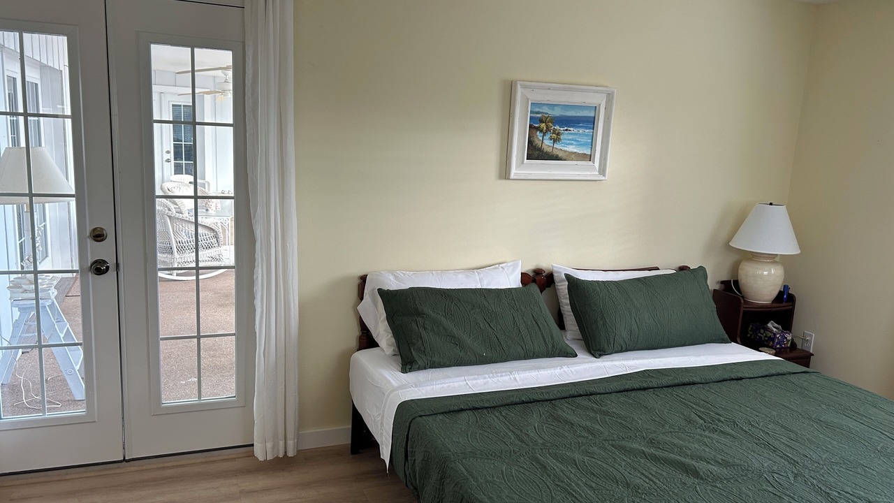 Photo of Bedroom in Venice Gardens