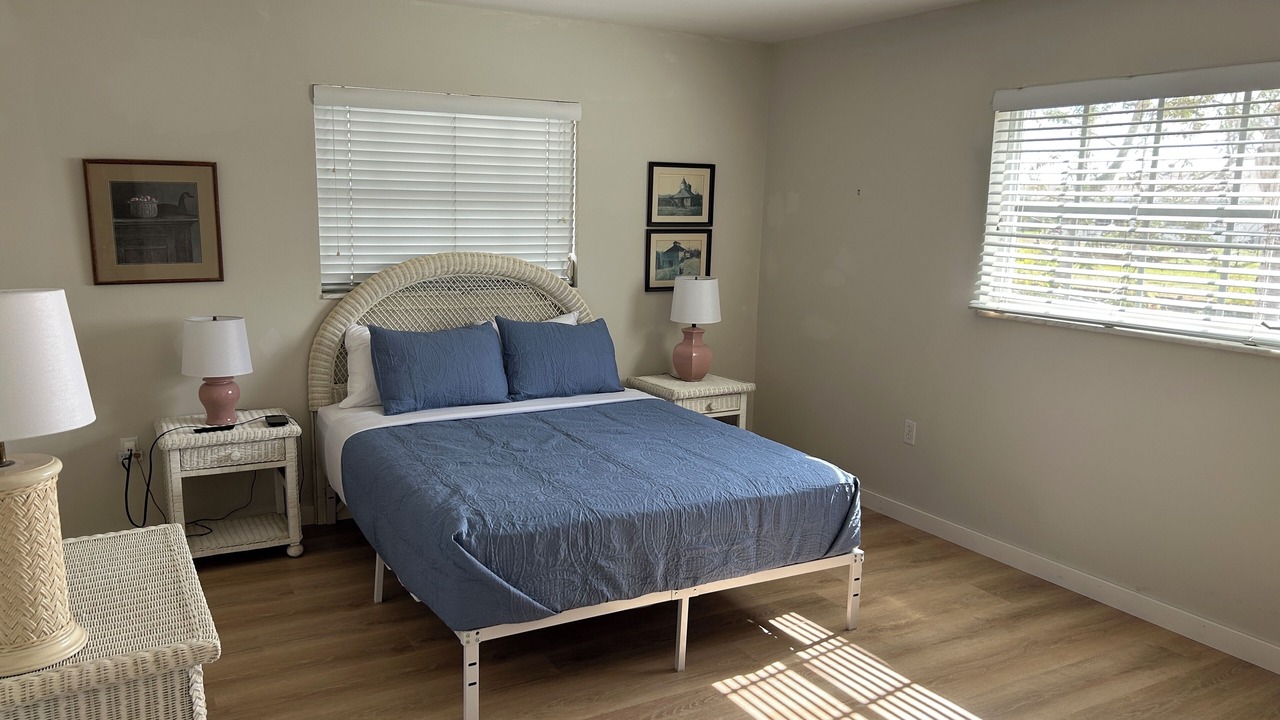 Photo of Bedroom in Venice Gardens