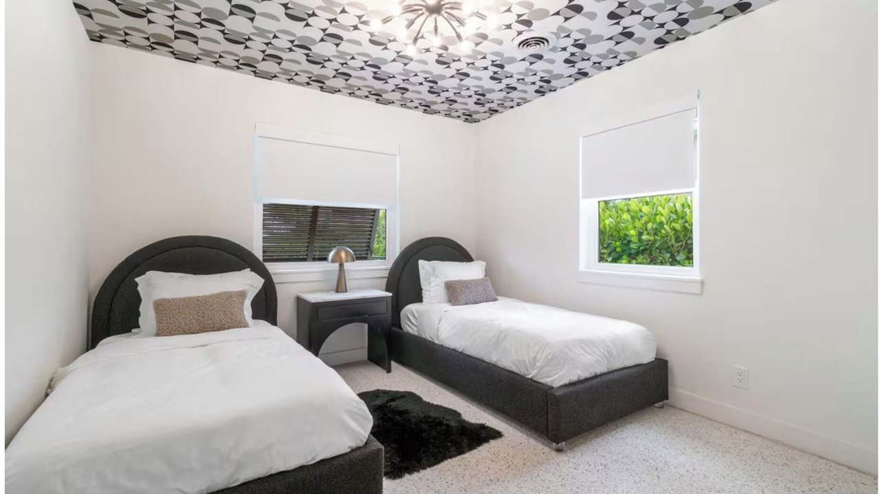Photo of Bedroom in Lake Worth