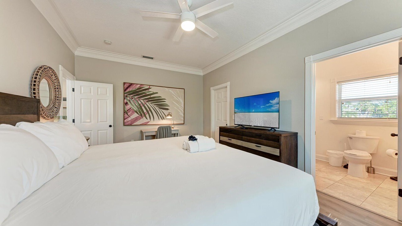 Photo of Bedroom in Holmes Beach