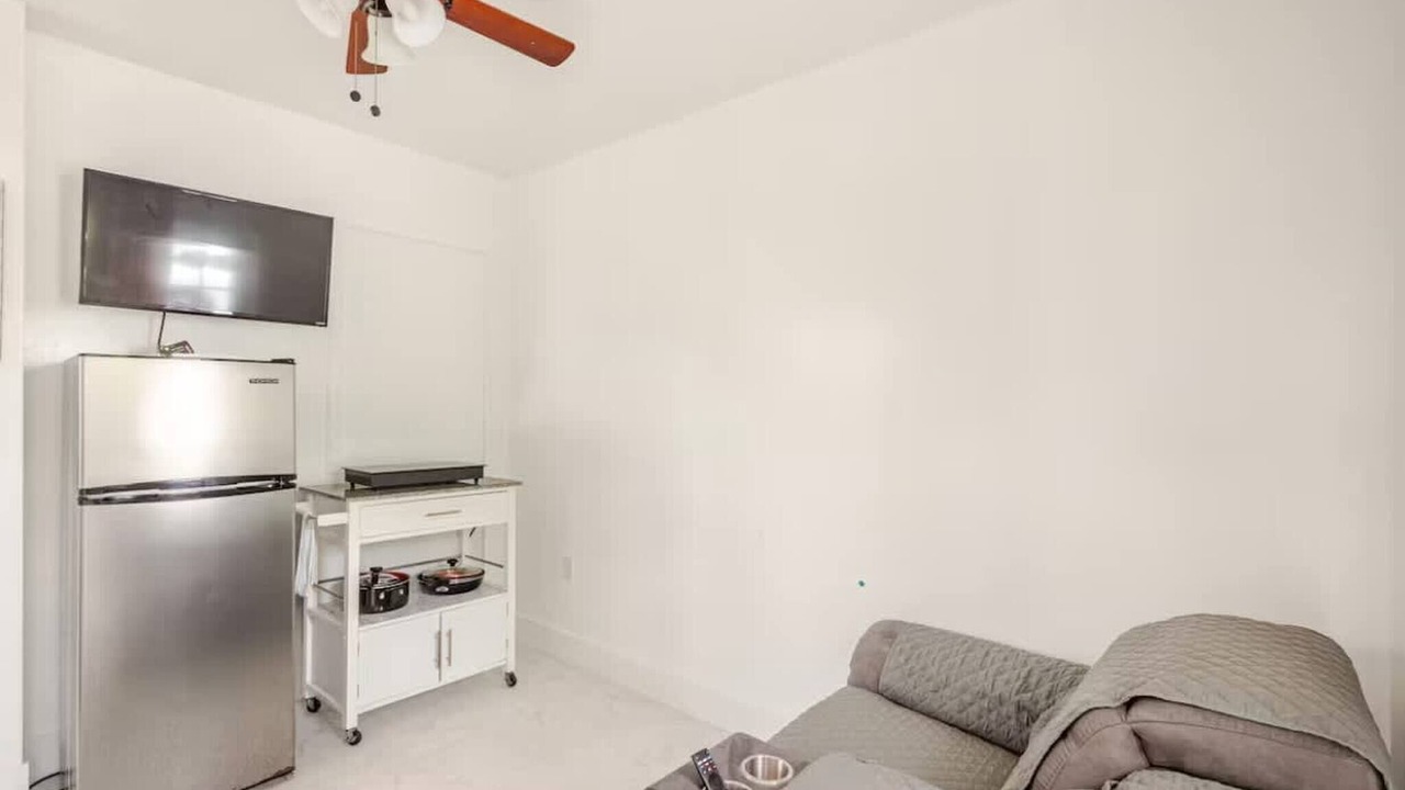 Photo of Livingroom in Florida Ridge