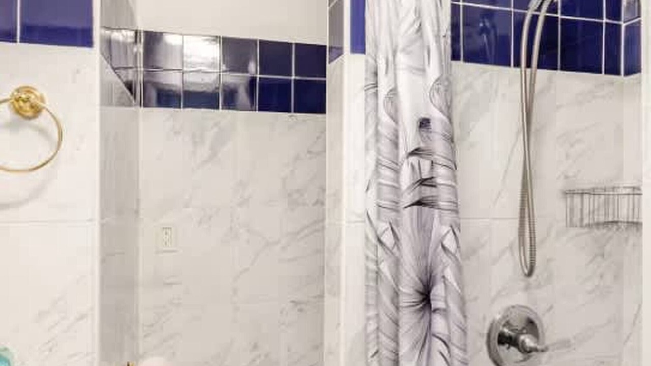 Photo of Bathroom in Florida Ridge