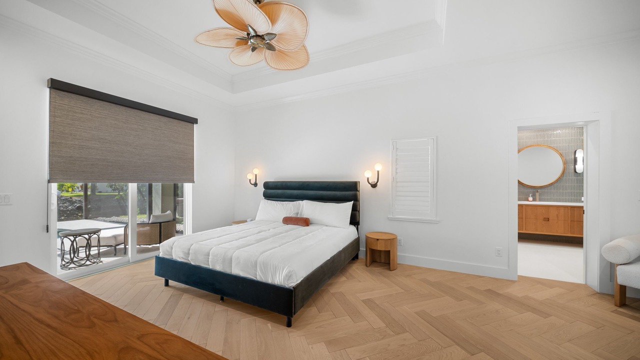 Photo of Bedroom in Central Naples