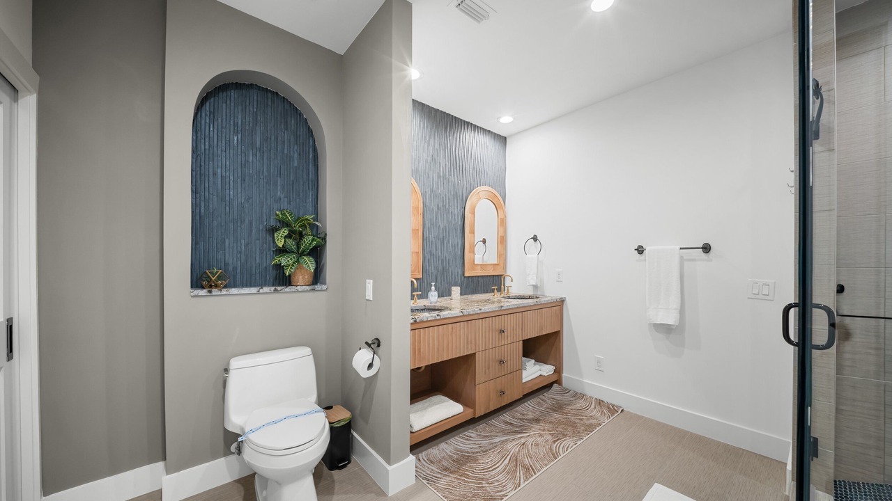 Photo of Bathroom in Central Naples