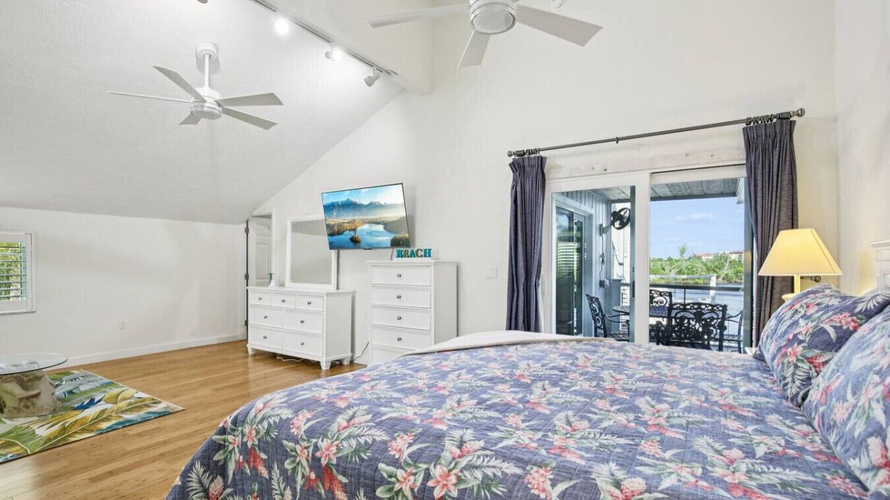 Photo of Bedroom in Siesta Key