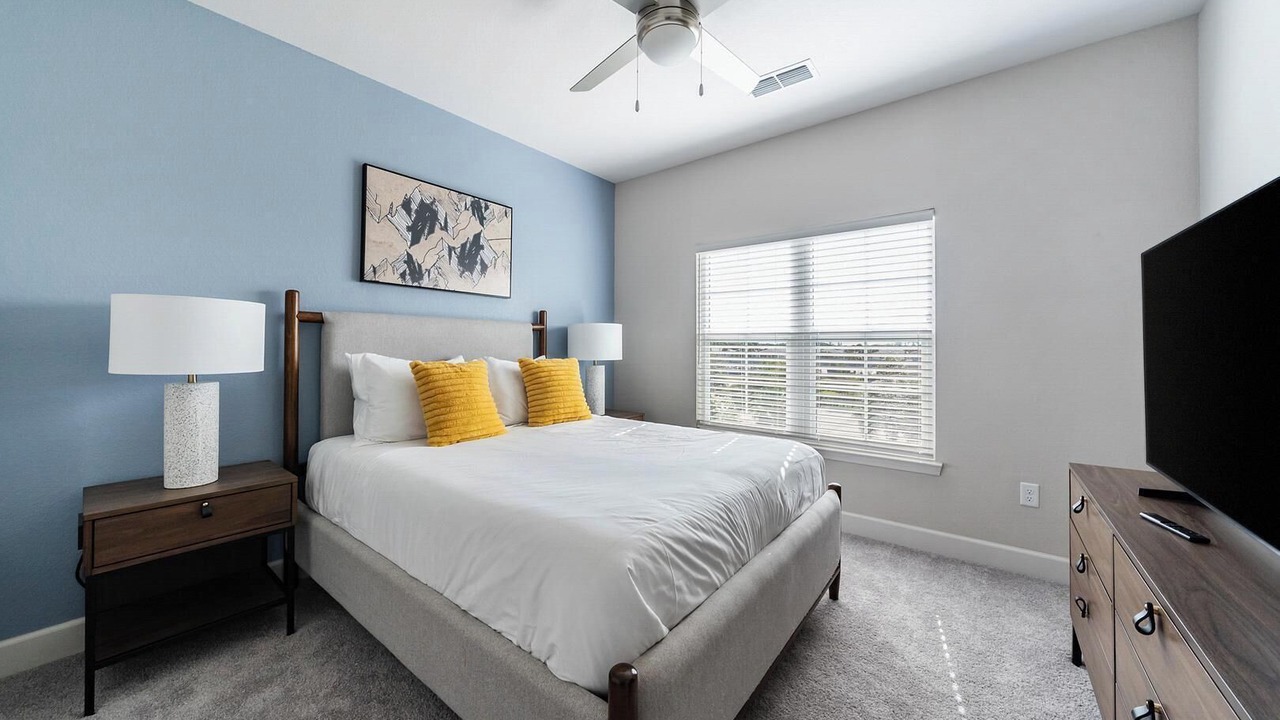 Photo of Bedroom in Interchange Square