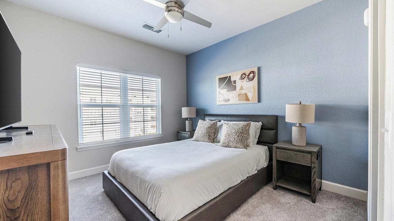 Photo of Bedroom in Interchange Square