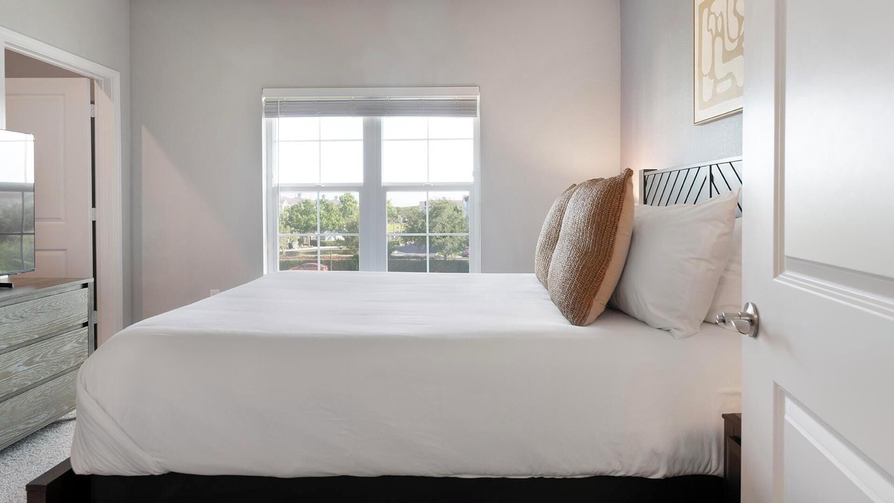 Photo of Bedroom in Interchange Square