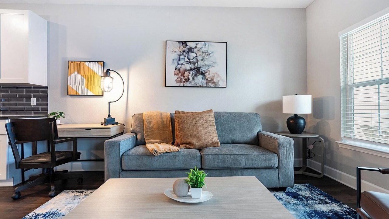 Photo of Livingroom in Interchange Square