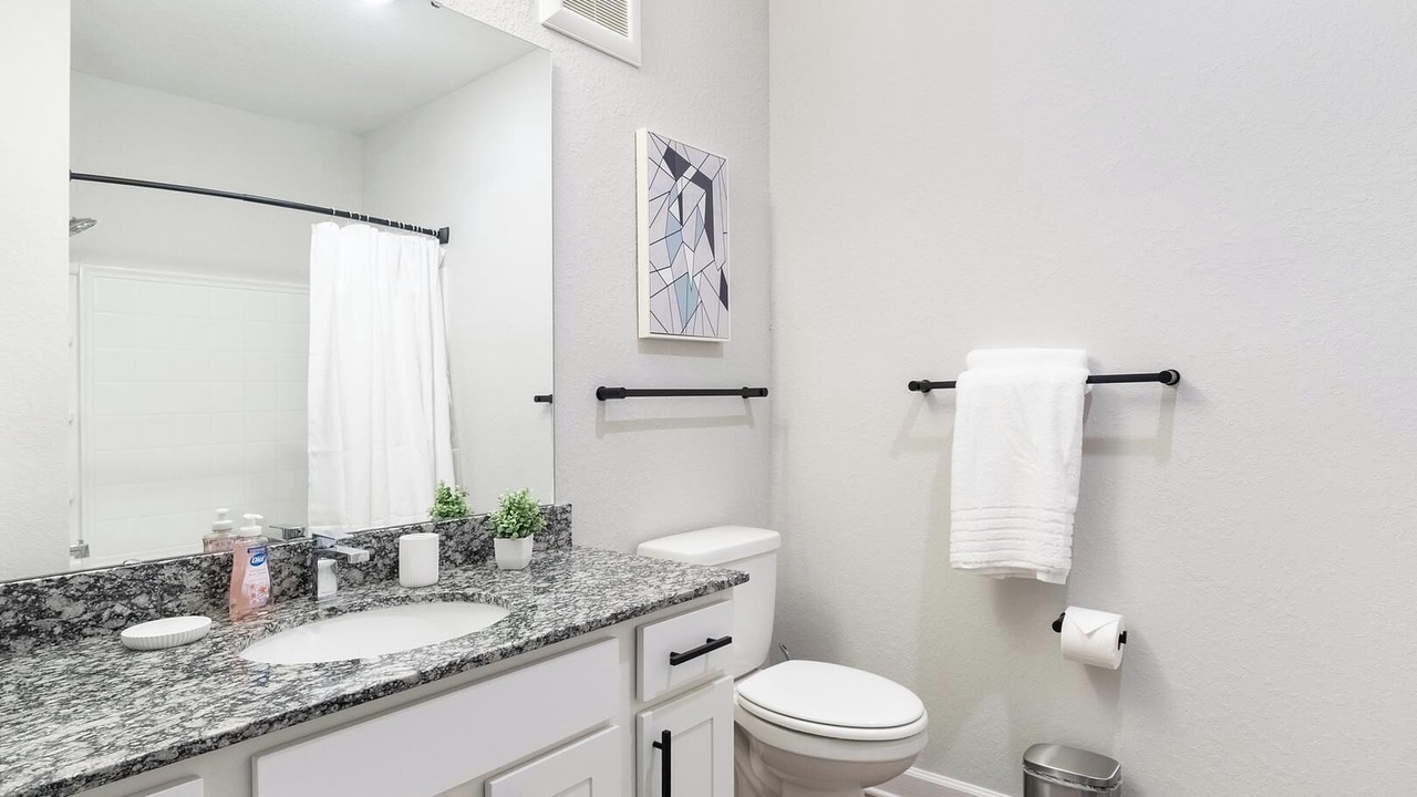 Photo of Bathroom in Port Malabar
