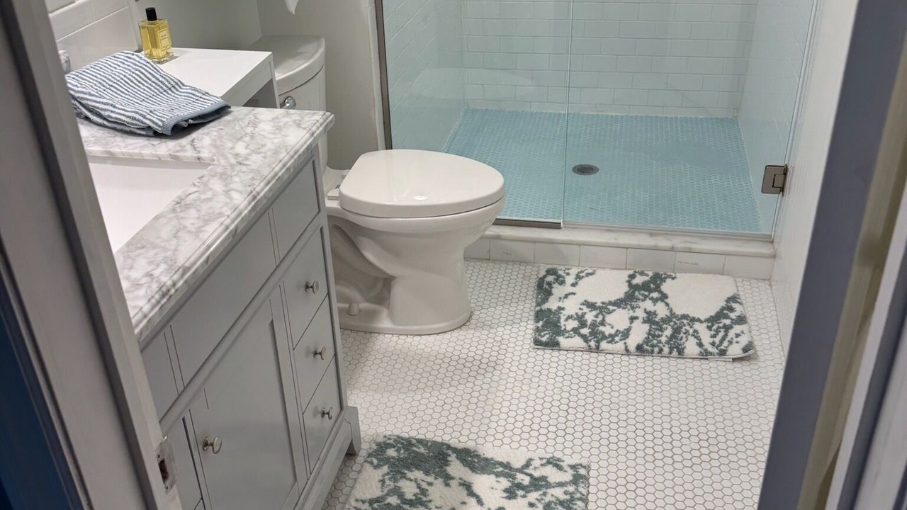 Photo of Bathroom in Naples