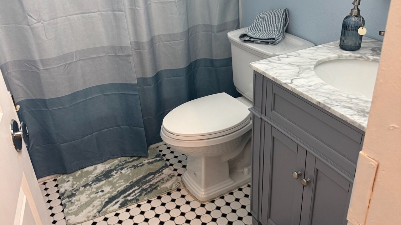 Photo of Bathroom in Naples