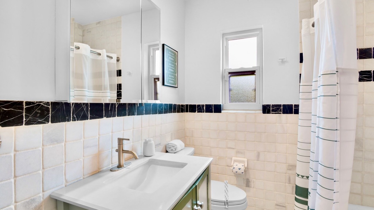 Photo of Bathroom in Ringling Estates