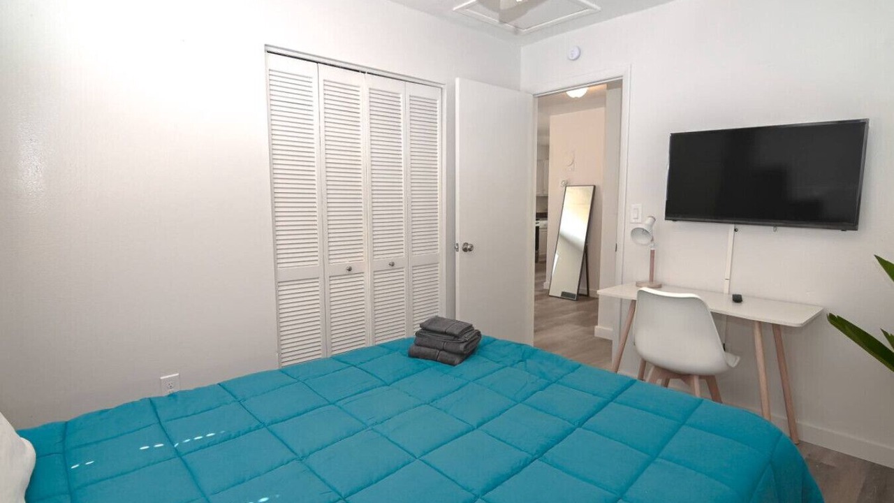Photo of Bedroom in North Hyde Park