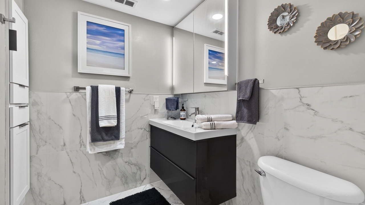 Photo of Bathroom in Naples