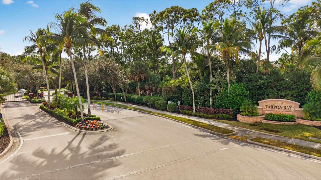 Photo of Outdoor in Naples