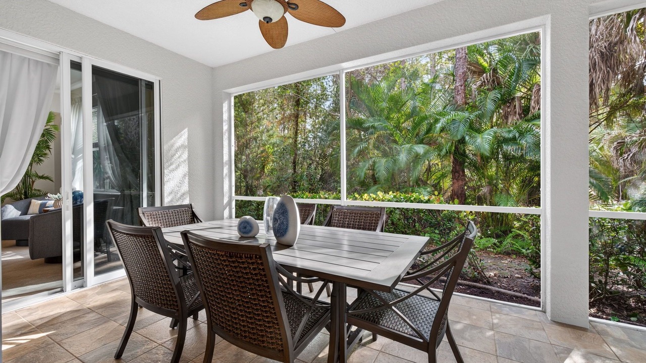 Photo of Outdoor in Naples
