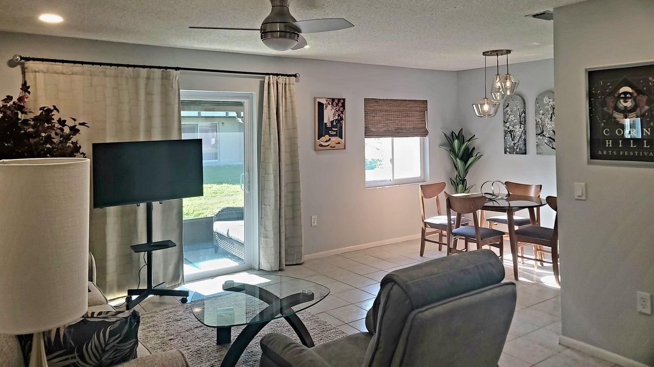 Photo of Livingroom in Largo