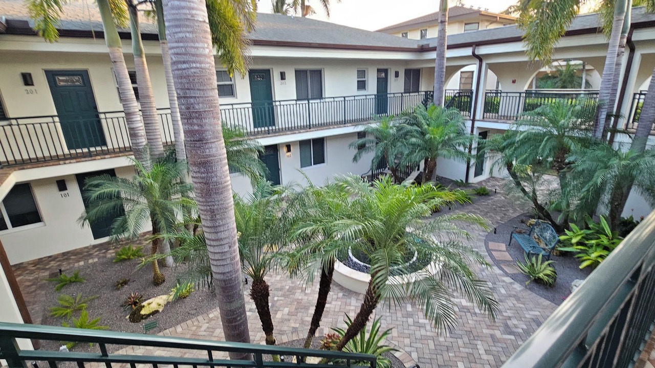 Photo of Outdoor in Old Naples