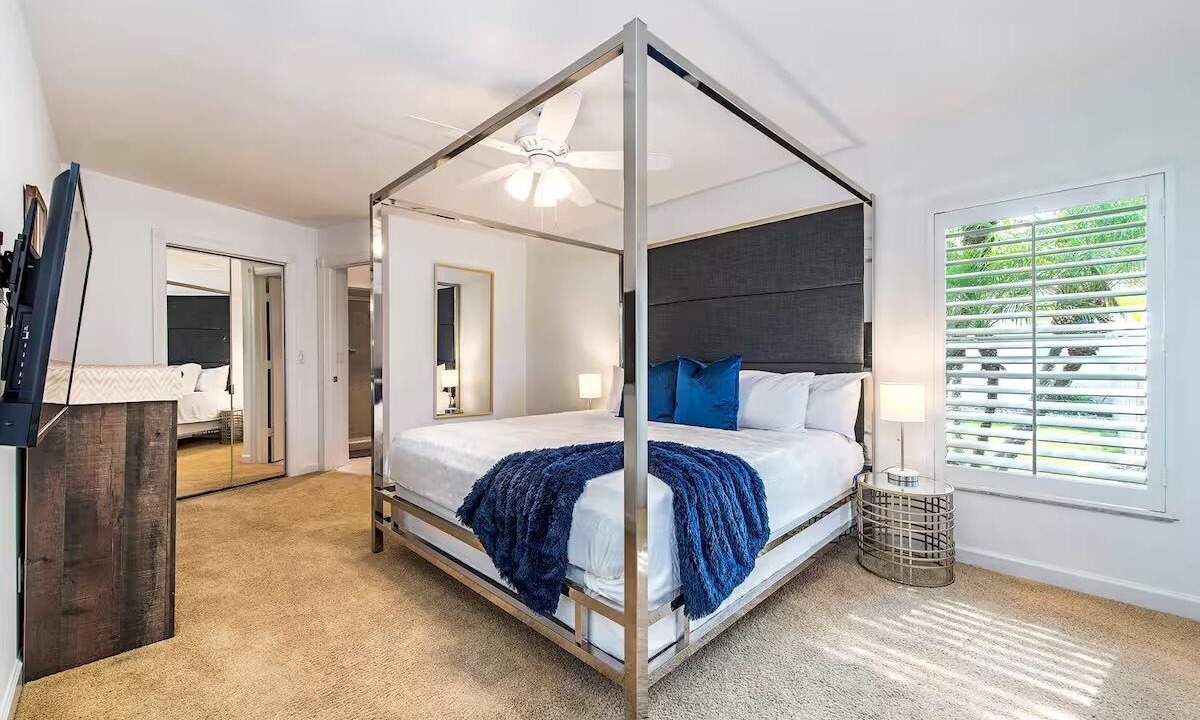 Photo of Bedroom in Palm River Estates