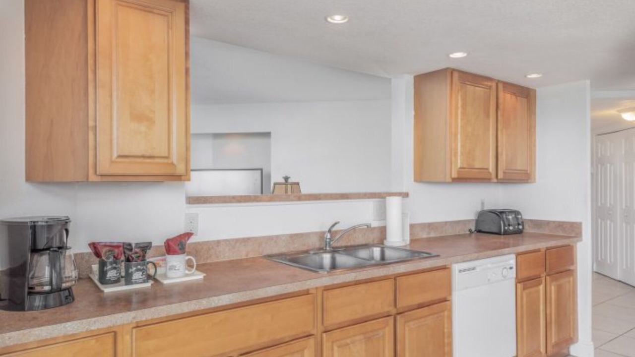 Photo of Kitchen in Hutchinson Island South