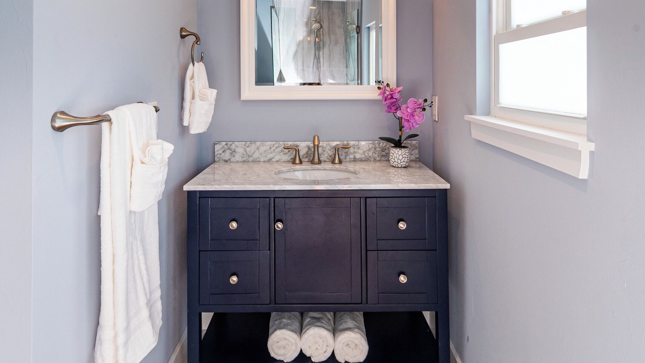 Photo of Bathroom in Old Naples